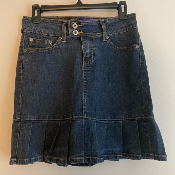 Vintage Y2K Whooz Blooz Denim Fit & Flare/Peplum Pleated Skirt, Size 5 - Picture 1 of 11